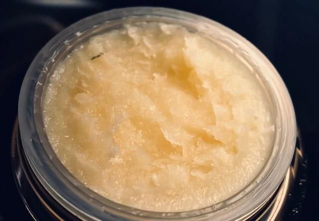 护肤品在冬季冻住了还有效果吗,护肤品东北冻成冰