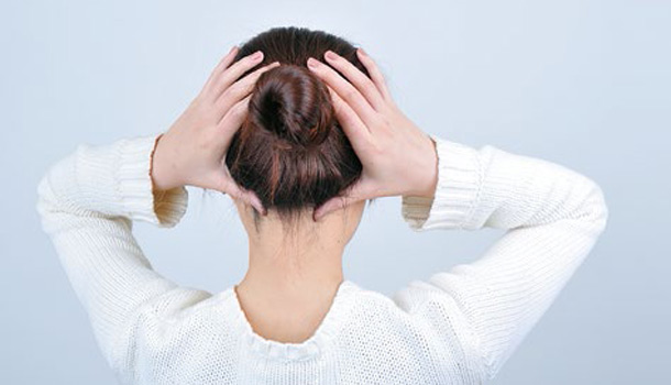 不到30岁脱发白发怎么回事,脱发怎么办30岁