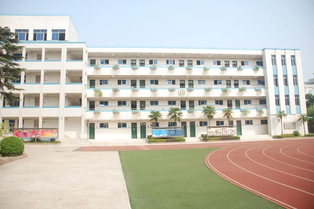 2022南昌八一中学招生简章,南昌八一中学士官班未来出路