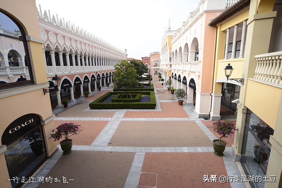 上海佛罗伦萨小镇有哪些奢侈品牌,佛罗伦萨小镇名品奥特莱斯品牌