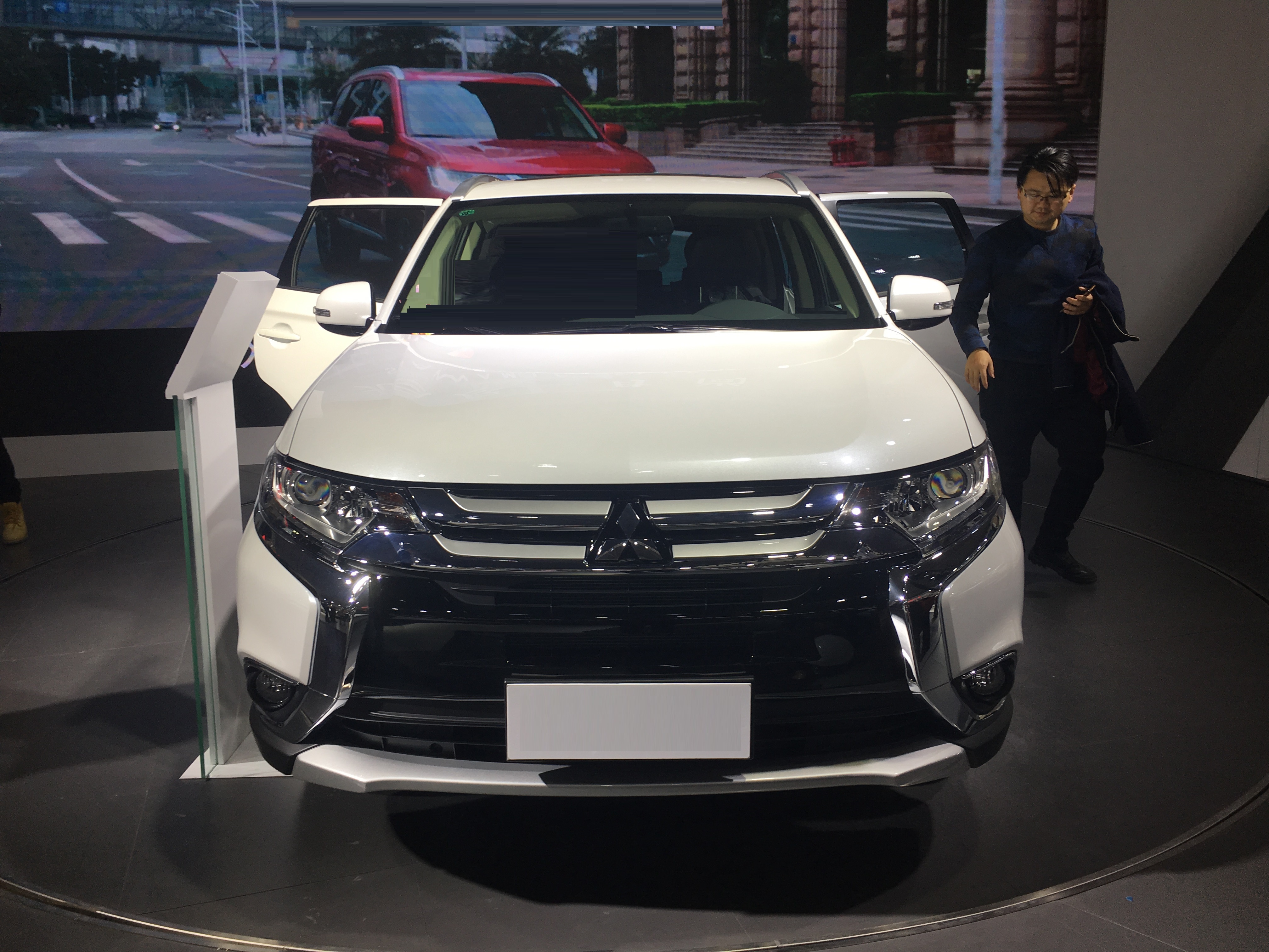 15万能买到三菱欧蓝德么,15万以下三菱欧蓝德