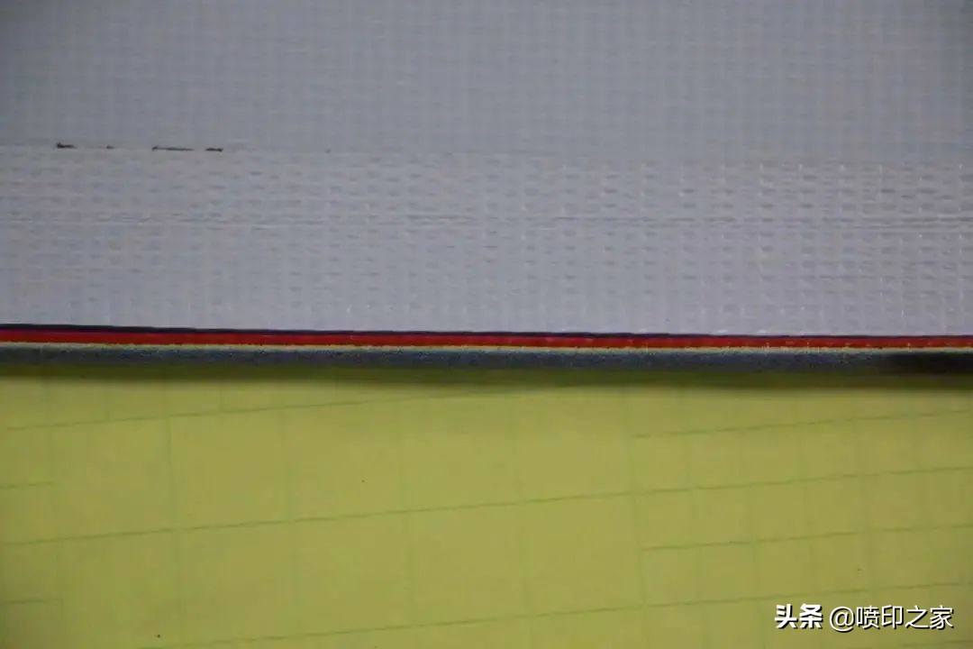 弱溶剂条幅布和户外喷绘布区别,喷绘3号布与2a布的区别