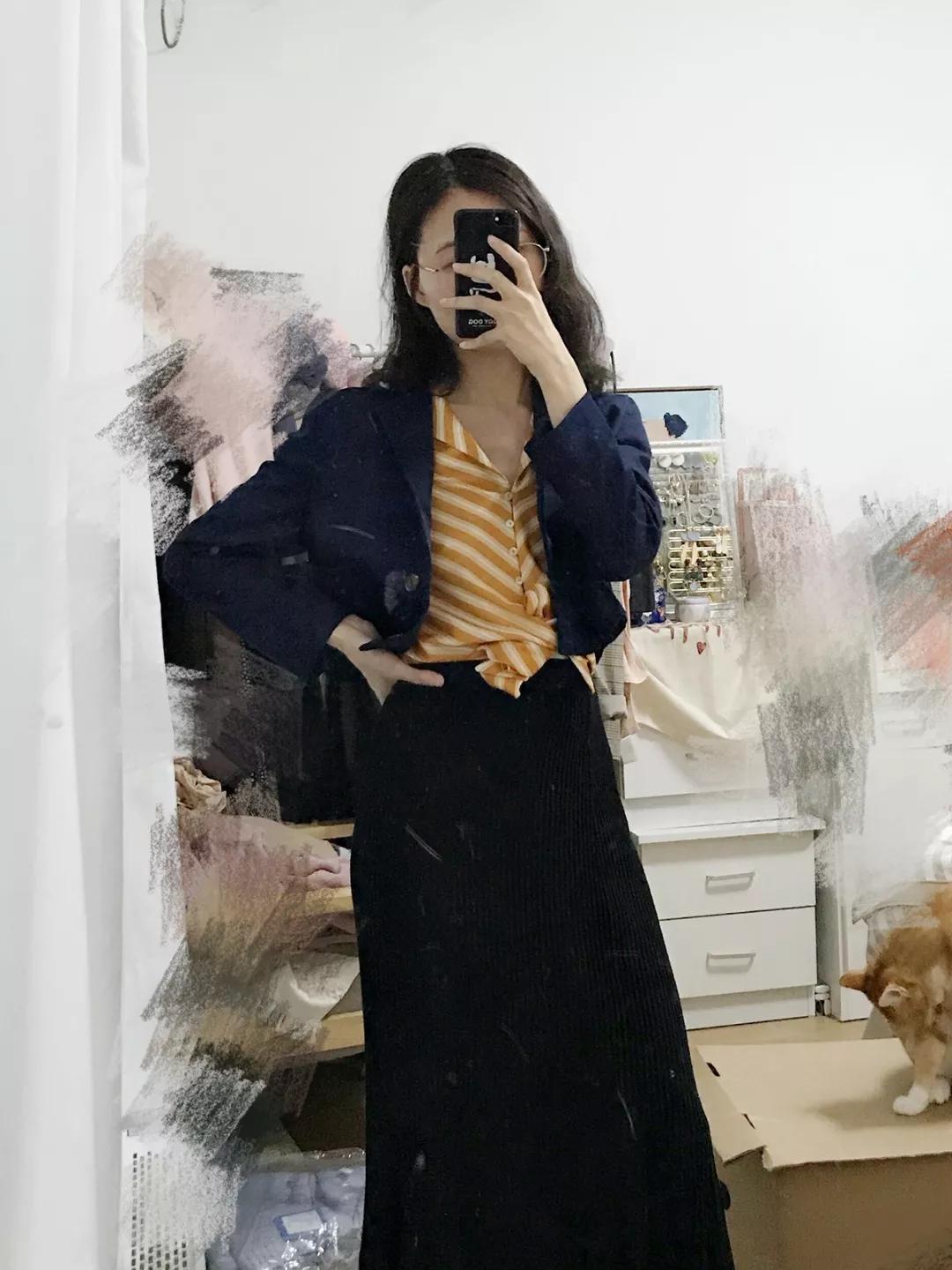 经典青色西装套裙秋冬穿搭,秋冬黑色西装连衣裙穿搭技巧