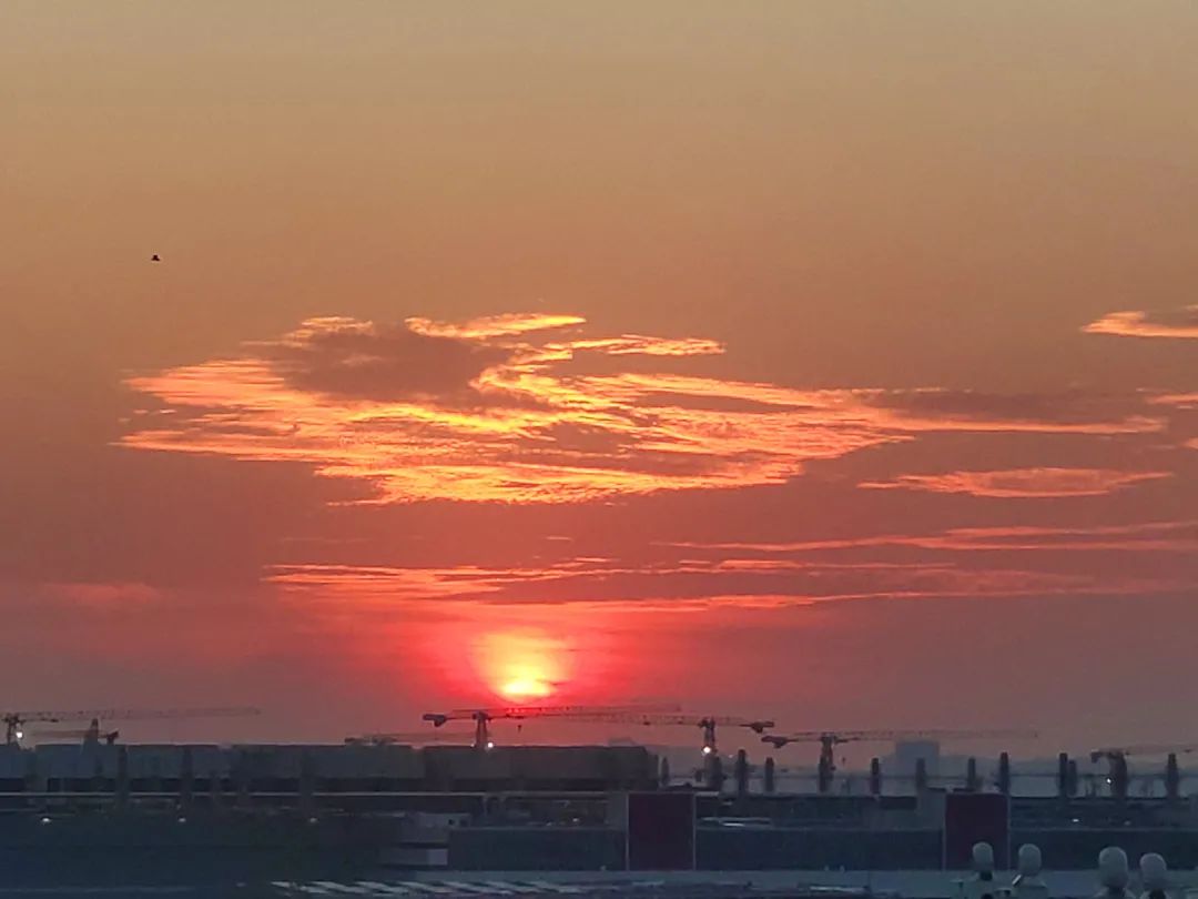 七月的晚霞好美,夏天六月的晚霞