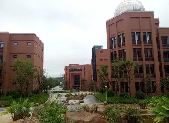 两江新区新建两江巴蜀中学,两江巴蜀中学和两江巴蜀学校