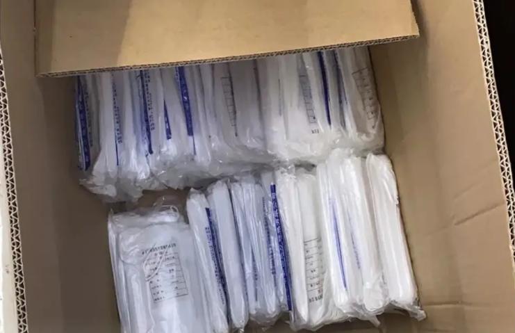 暖心！疫情来临被困在家，游戏中帮会的朋友寄来了50只N95口罩