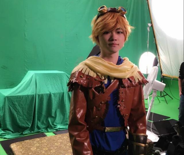 伊泽瑞尔新皮肤出处原视频,伊泽瑞尔情人节皮肤cos