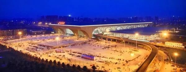 从吉祥之门到国际庄