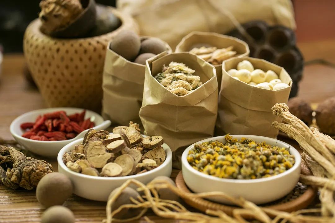 气虚有哪些症状怎么治,气虚有什么症状吃什么药