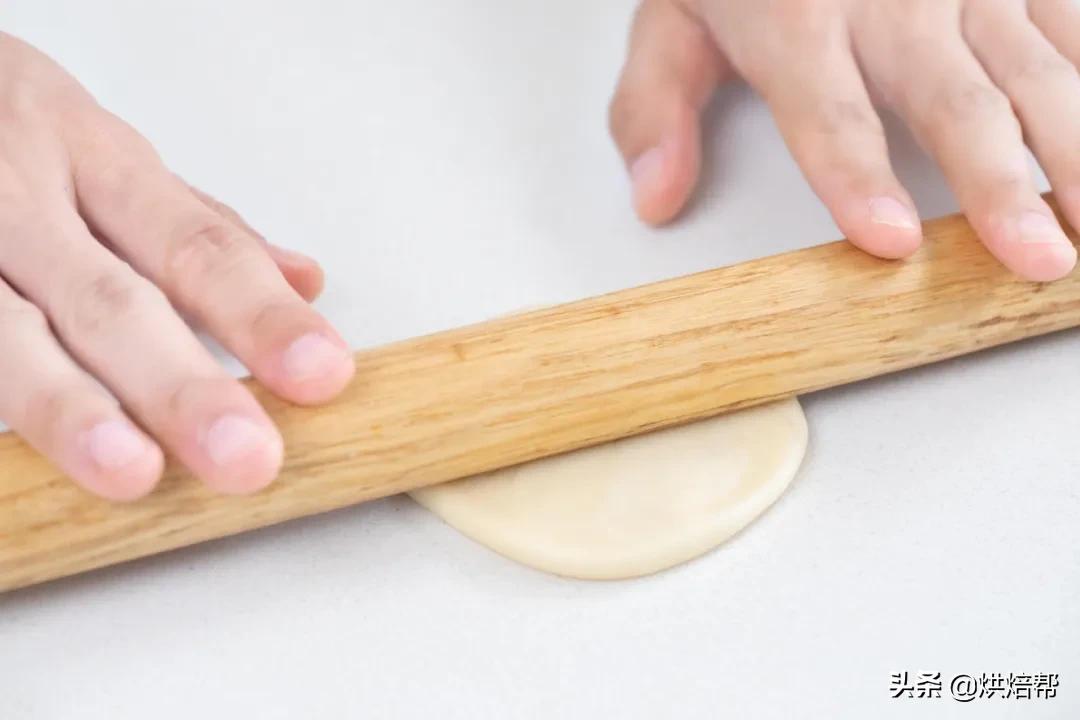 云南鲜花饼正宗做法花生油,云南正宗鲜花饼做法