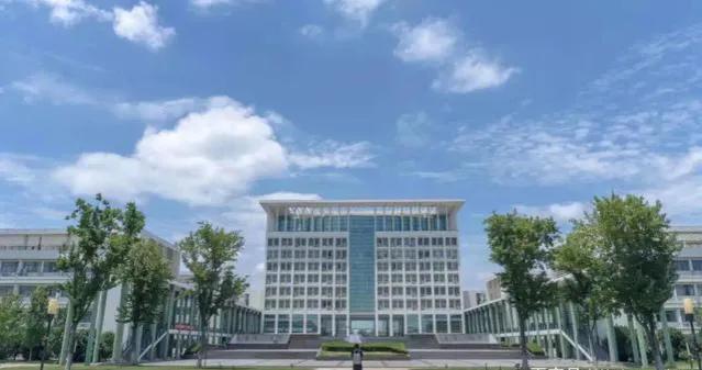 合肥学院排名为什么这么高,合肥学院属于全国重点大学吗