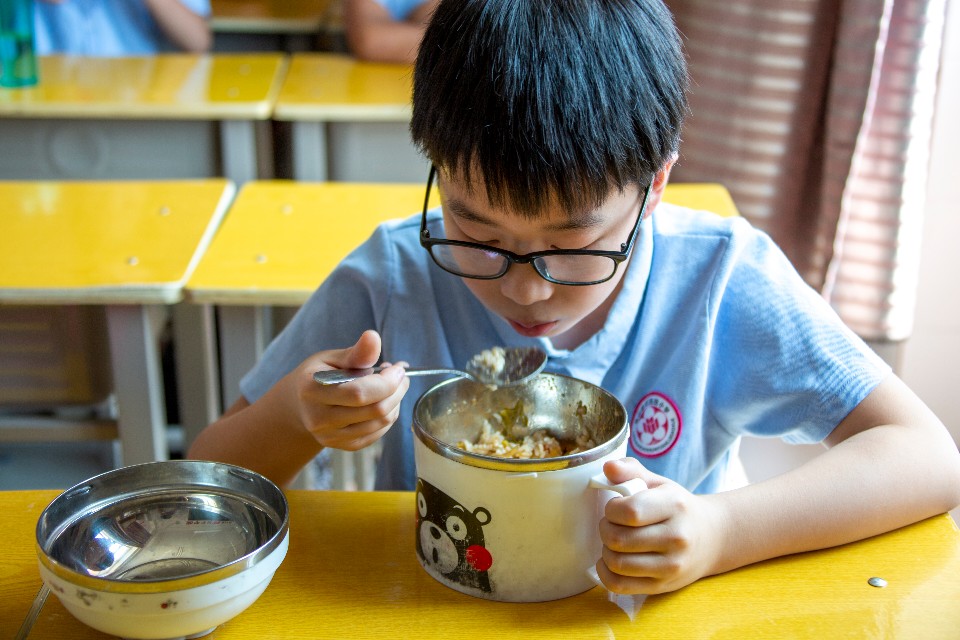 鲁山县花园路小学2020年开学典礼,鲁山花园路小学今天开学吗