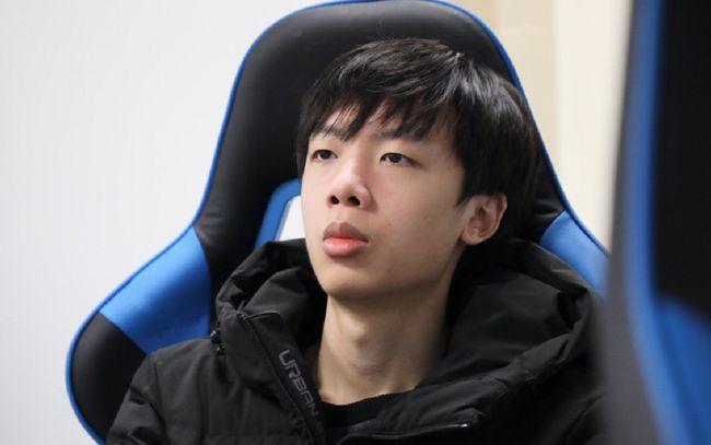 国外看smlz大嘴闪现一喷五,大嘴对线smlz