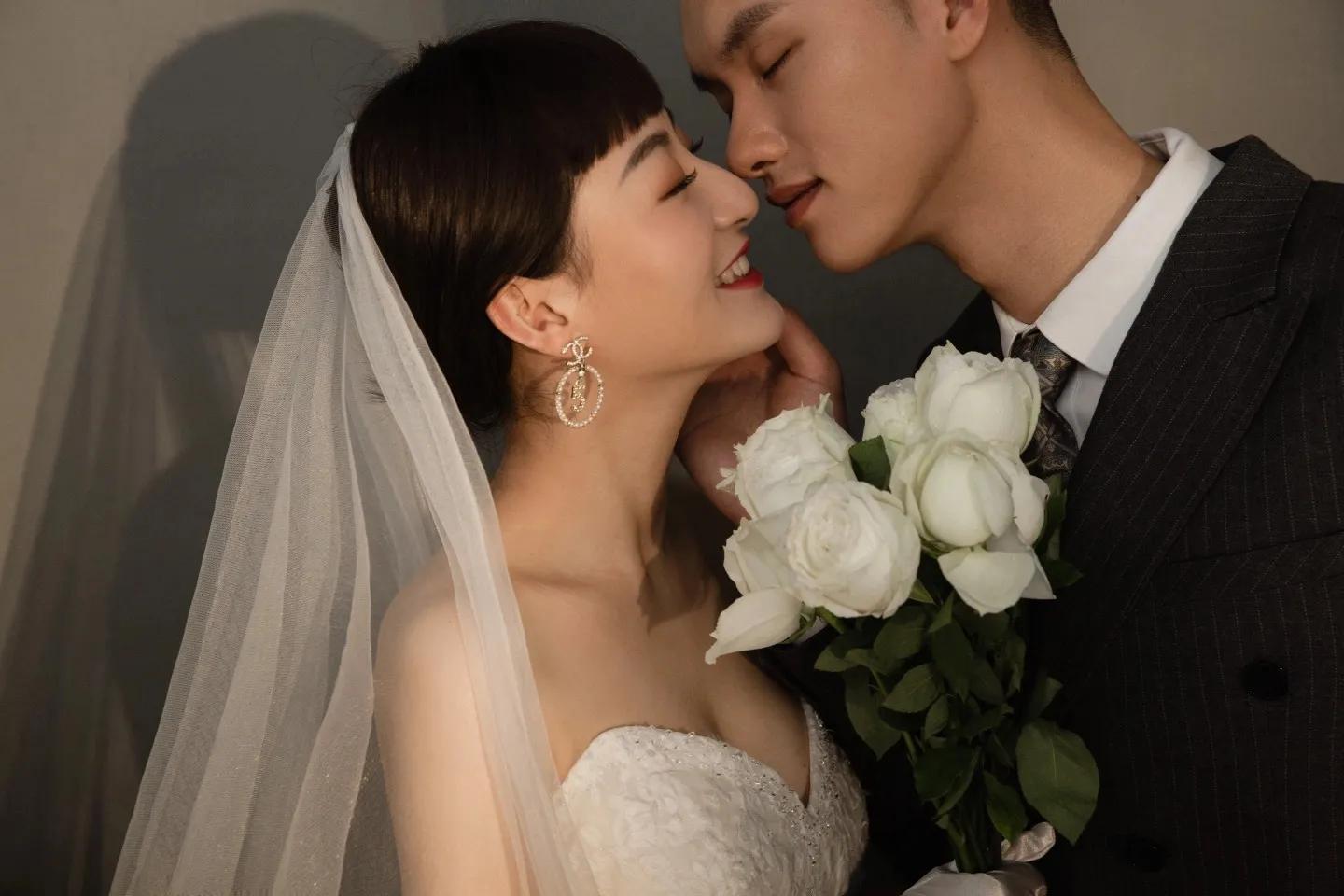 杭州婚纱照室内风格推荐高级感,室内高级感婚纱照推荐