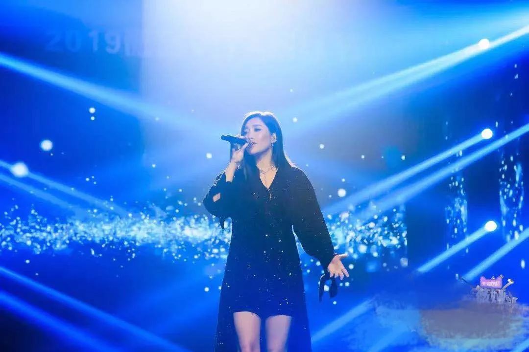 直播带货火爆背后,淘宝主播薇娅是怎么火起来的