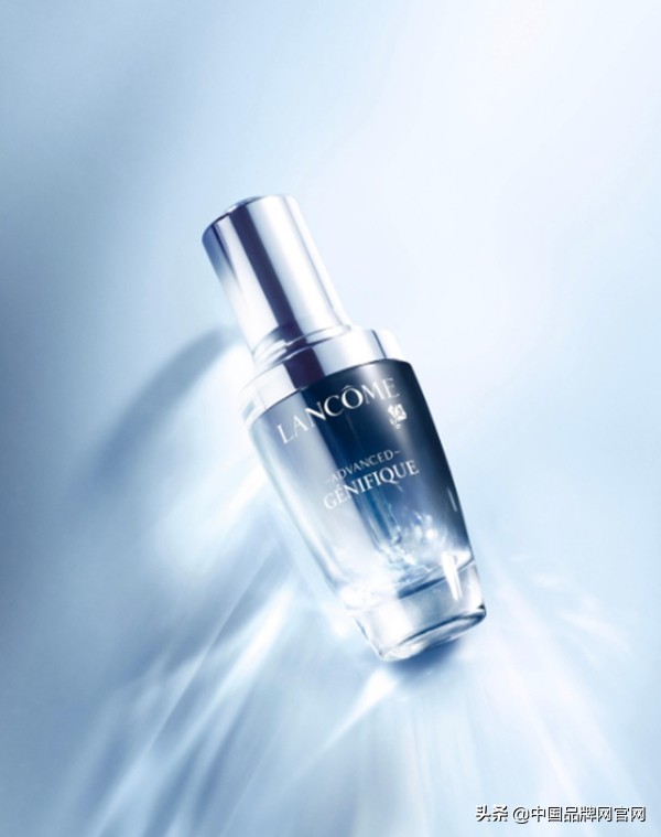 雅诗兰黛兰蔻的护肤品哪个好用,雅诗兰黛和兰蔻哪个品牌护肤好