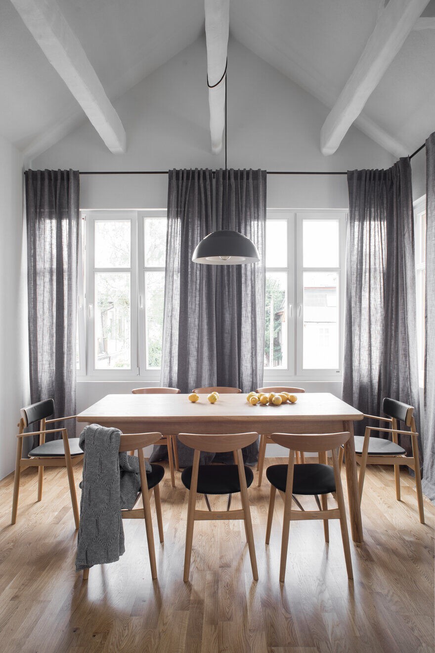 谁说客厅就得“老三样”？90㎡的家舍弃没必要的电视柜，清爽极了