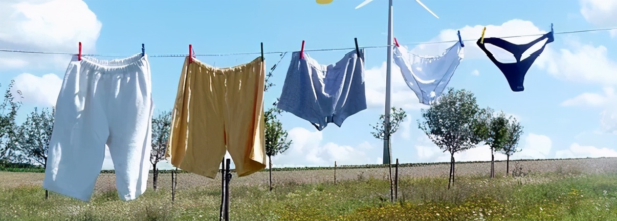 裤底老是湿湿的是怎么回事,裤脏了咋处理