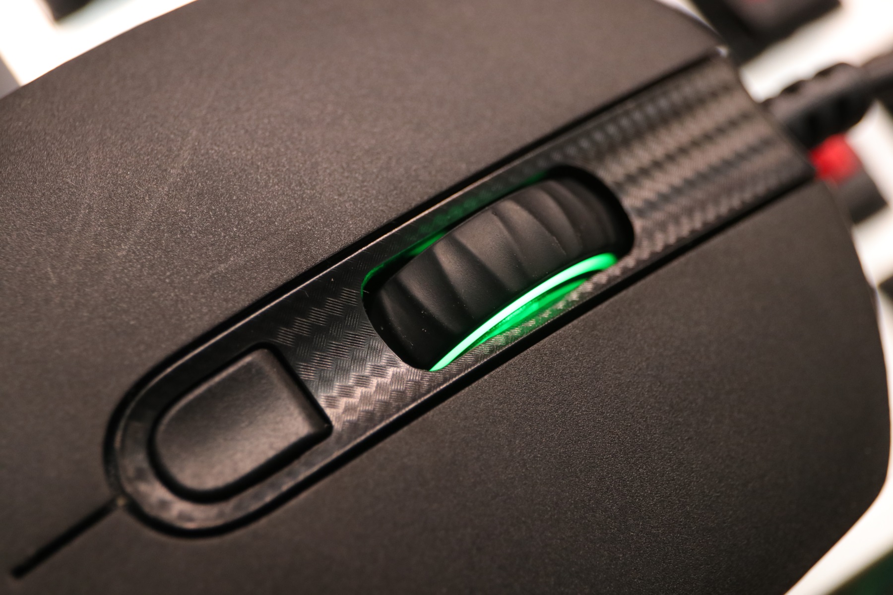 不开孔镁合金鼠标,低价无线鼠标推荐电竞