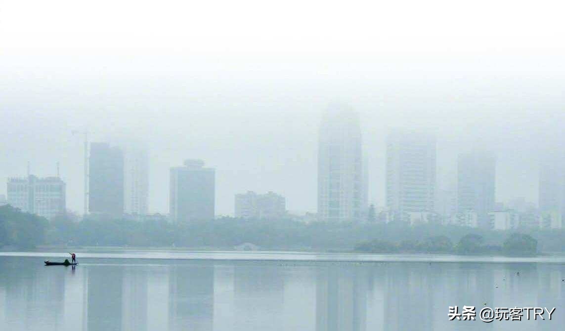 可怕的回南天完整版,南方回南天用除湿机有用吗