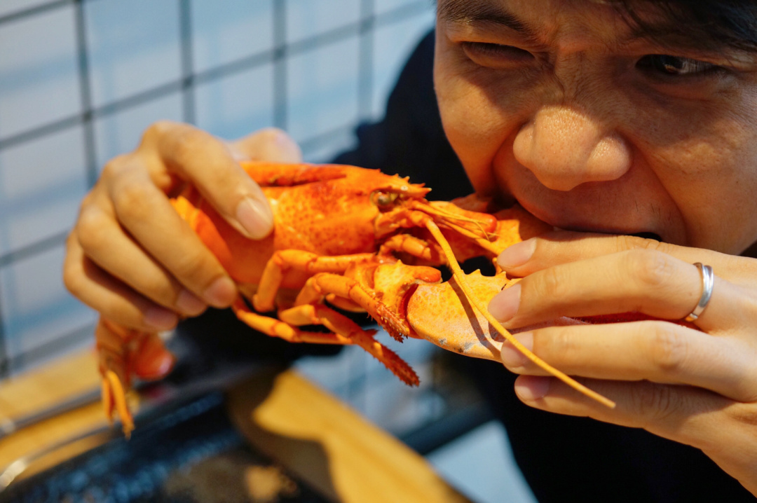 波士顿龙虾最高级的吃法,波士顿龙虾最新的吃法