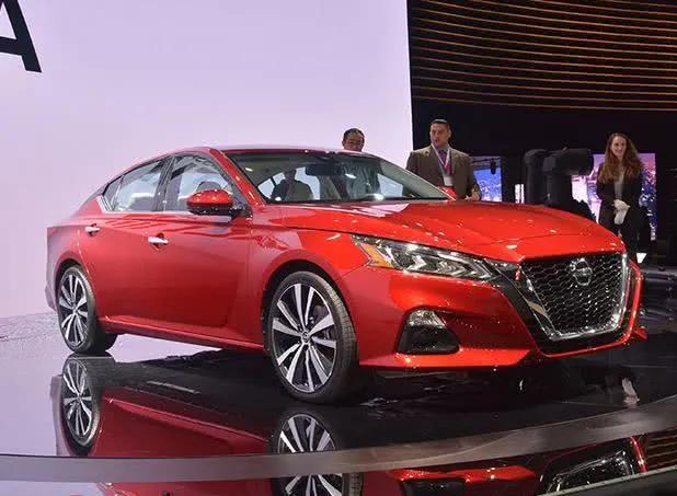 日产也放下了“面子”!天籁一口气跌3.5万,30天卖9664辆