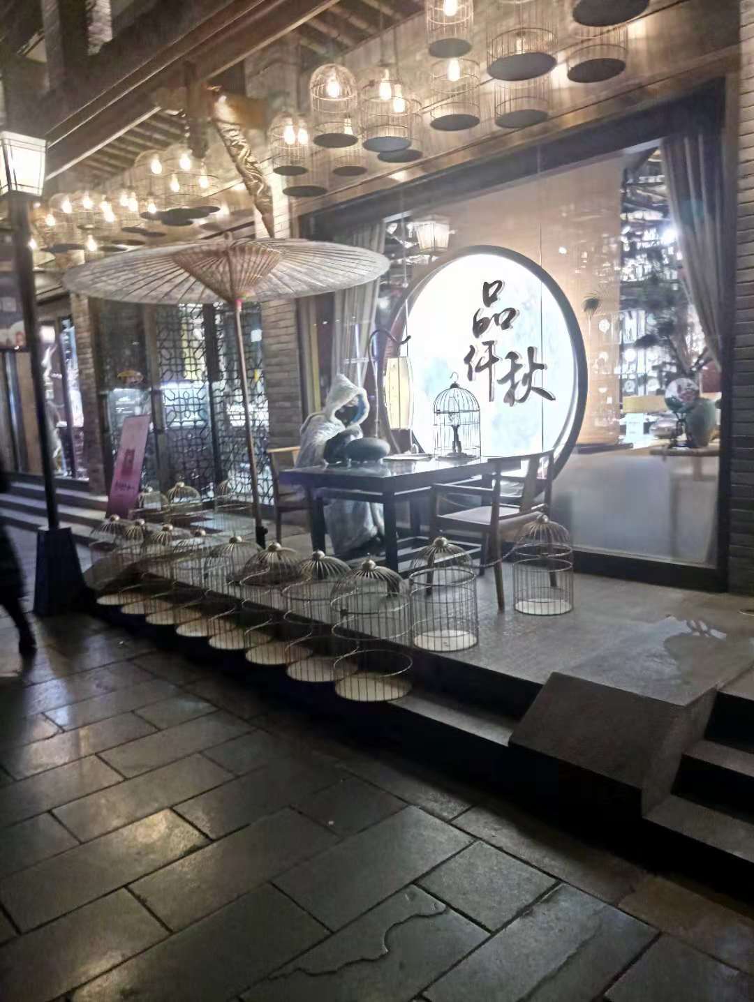 嗓音好的人怎么练歌,嗓音不亮的人如何唱好歌