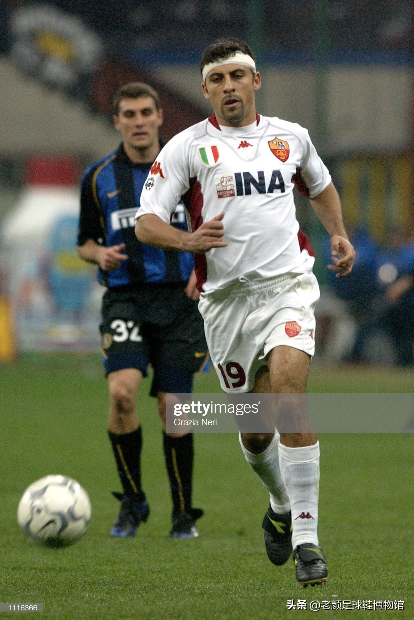 被银河战舰皇马坑的最惨的超级后卫，坚如磐石却被卡卡晃断韧带