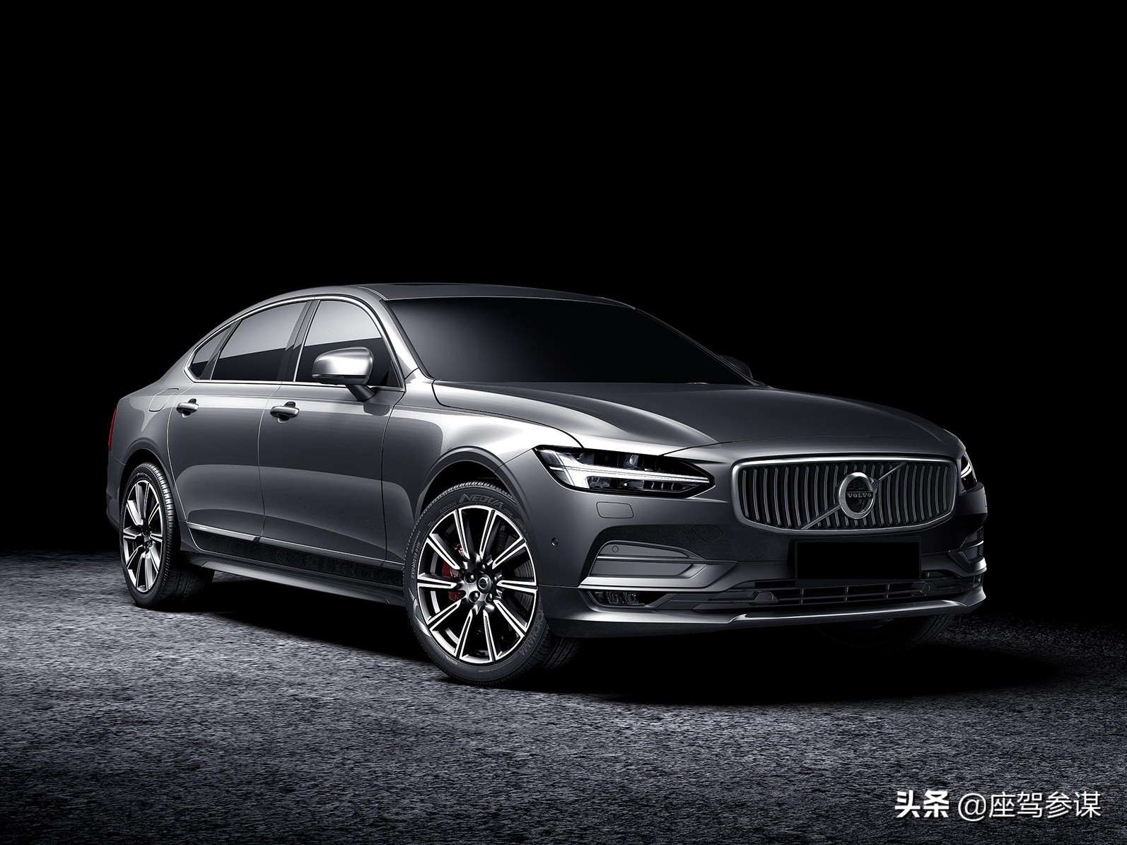 沃尔沃s90b5智逸运动版测试,2024沃尔沃s90运动版智远