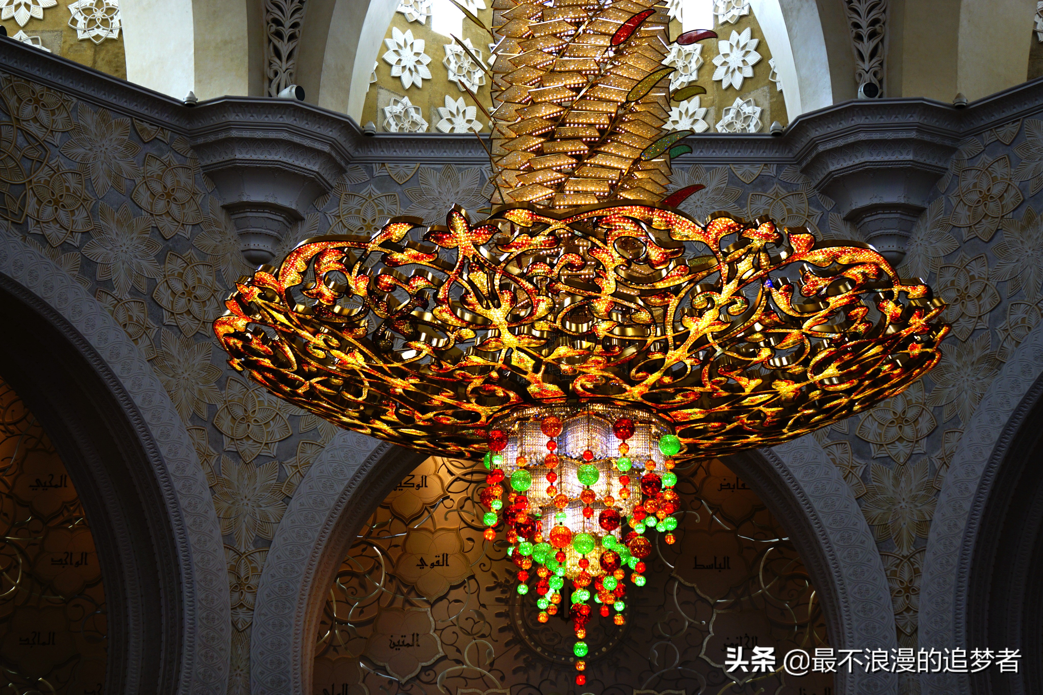 阿联酋谢赫扎耶德清真寺旅游,迪拜谢赫扎耶德路旅游