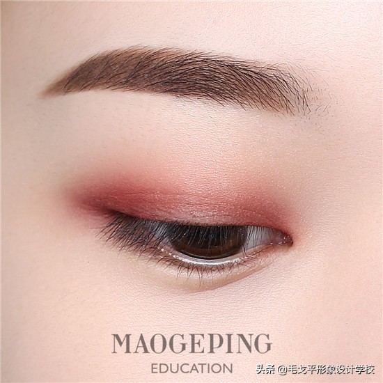 眼妆真的太适合日常了,干净日常的眼妆