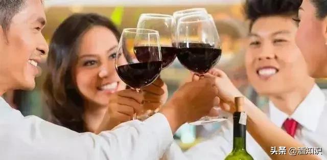 如何辨别真假红酒的方法,辨别真假红酒最简单的方法