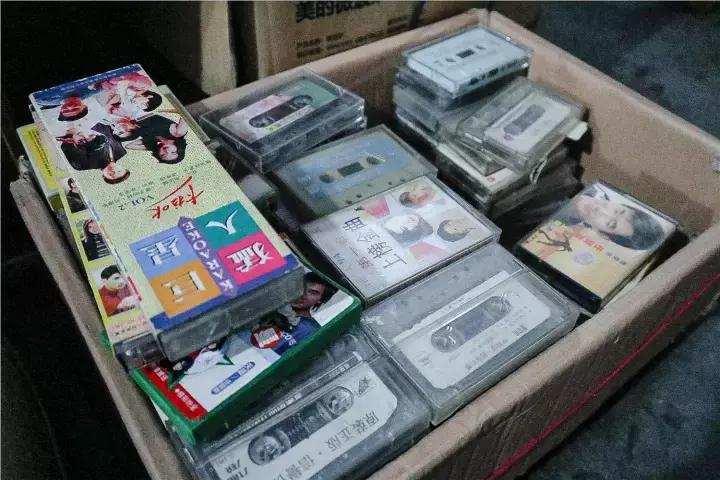 成都二手办公家具旧货市场有哪些,成都二手美发用品旧货市场