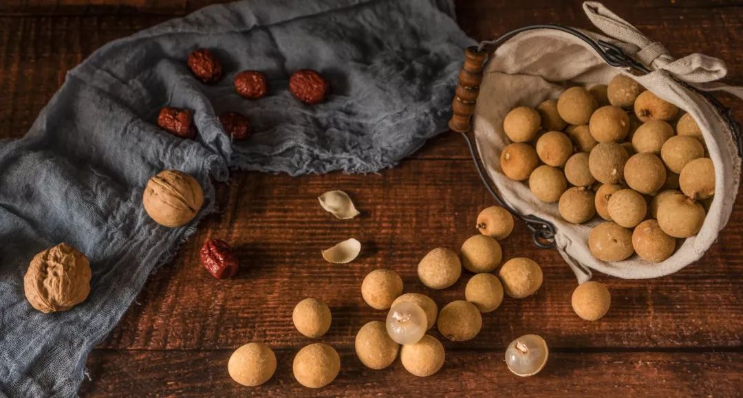 月经量少点滴而下，颜色发暗这篇文章告诉你答案