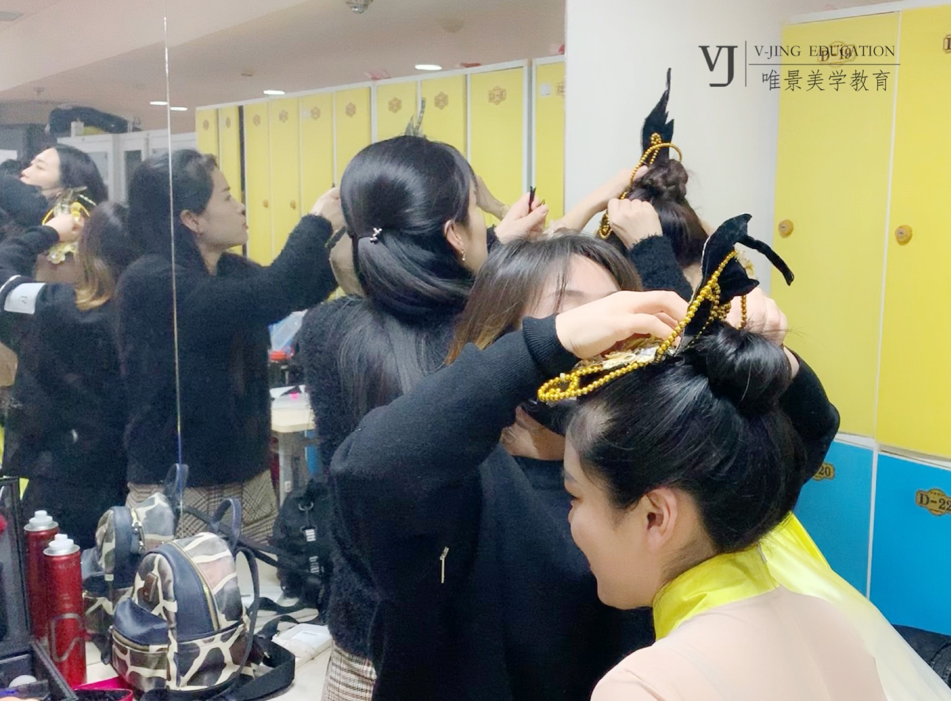 最好的化妆培训学校是哪个,学化妆美容学校哪家好