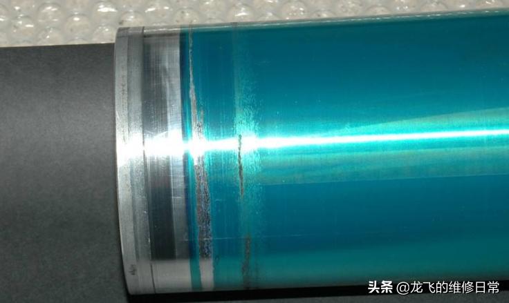 为什么换鼓芯后打印有底灰,鼓芯接触不良为什么打印全白
