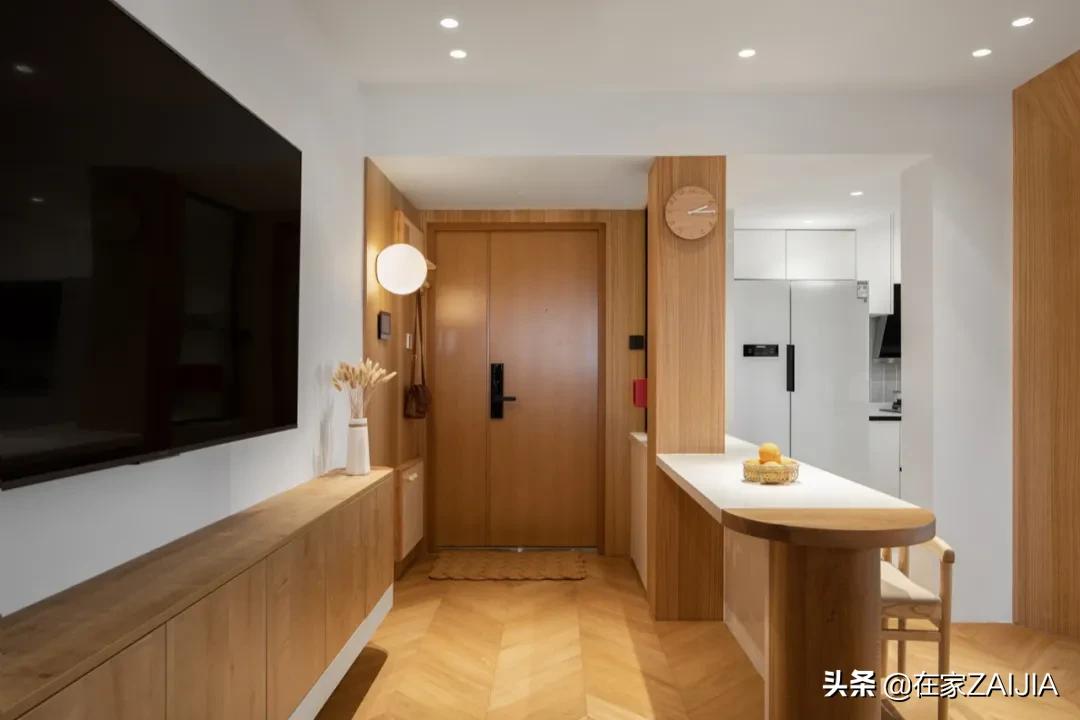 大厅低横梁压顶的7种破解方法,这个设计挽救了无数人的性命