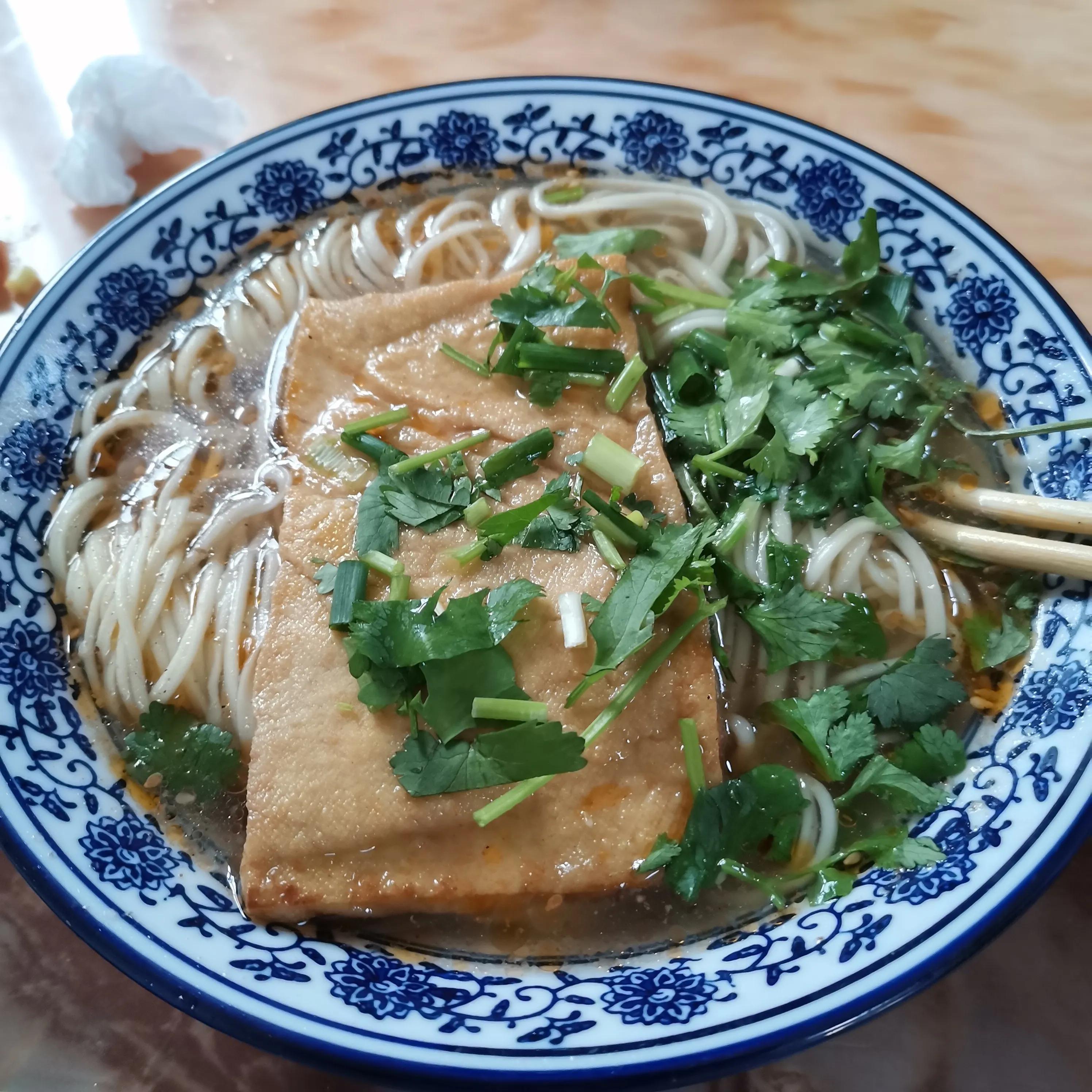 荆楚理工学院文园美食,荆楚理工学院学校食堂美食外卖