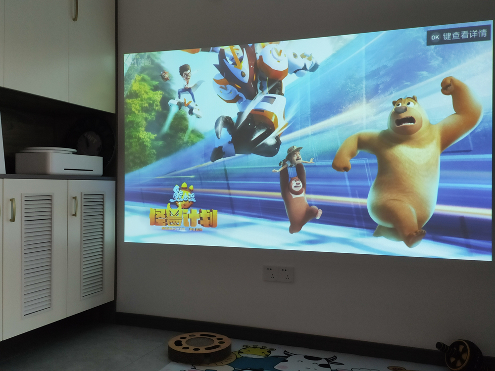 天猫精灵小红盒和小明投影仪,天猫精灵投影仪小红盒2023款测评