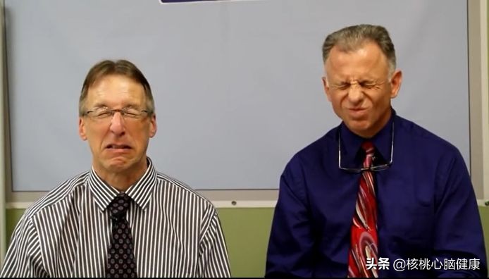 中风后面瘫怎样康复？一套面部小动作，简单实用效果惊人