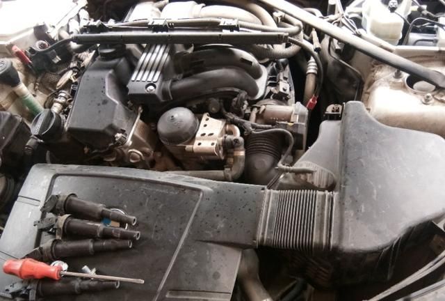 2.4凯美瑞烧机油能彻底解决吗,凯美瑞经典款classic2.4还烧机油吗