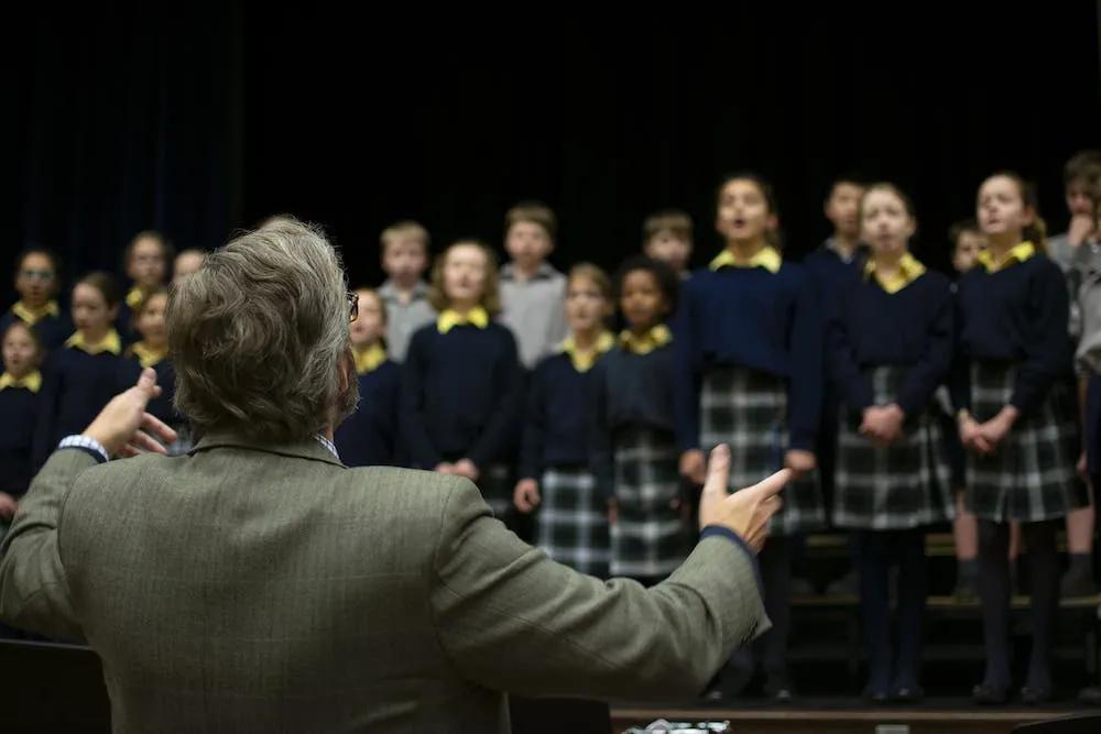 英国公学预备小学,英国牛津龙小学