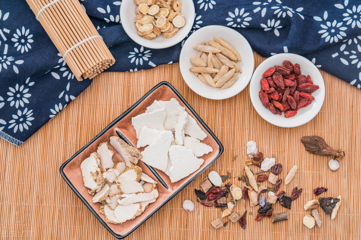 月经量大吃什么进补,天冷会导致痛经