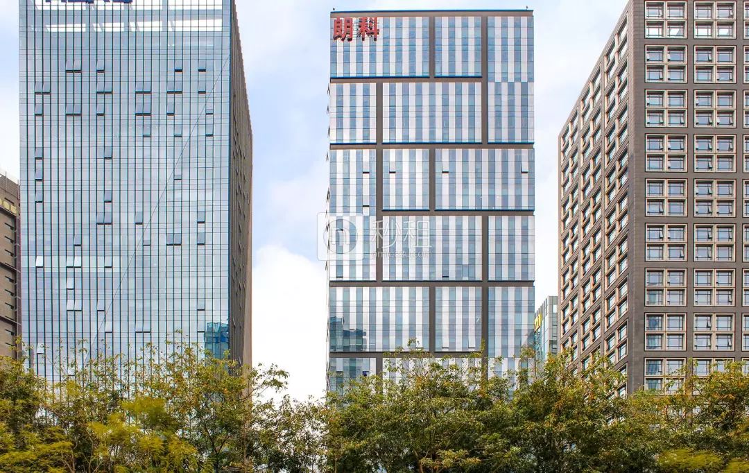 U盘之父中国朗科的一生：我曾打败索尼，如今却只能靠收租为生