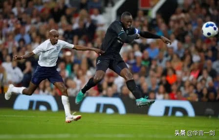 鍝堢櫥瀵规垬涔斾腹,涔斾腹鍝堢櫥瀵规墦