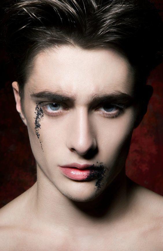 法国英俊男模成最帅伏地魔,十大法国最帅的男模