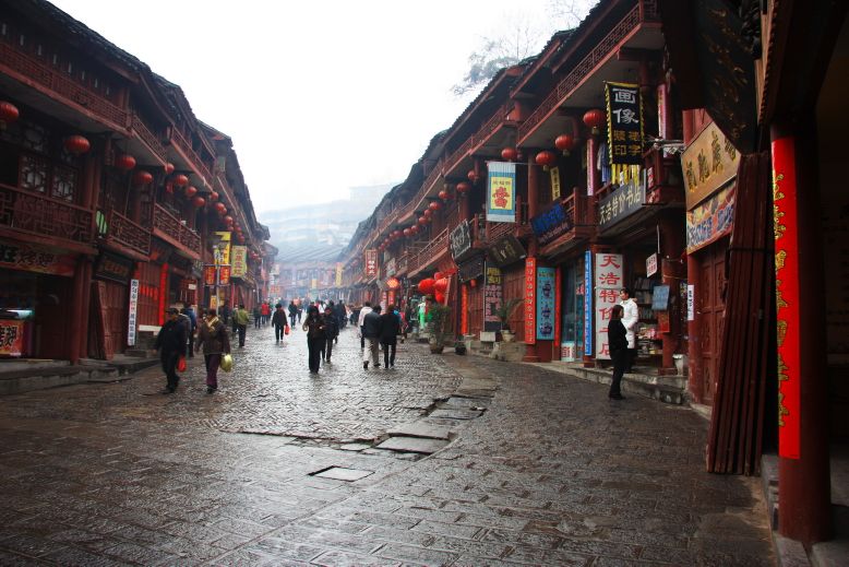 贵州黔南2024足球三级联赛总决赛,贵州黔东南青少年足球三连赛