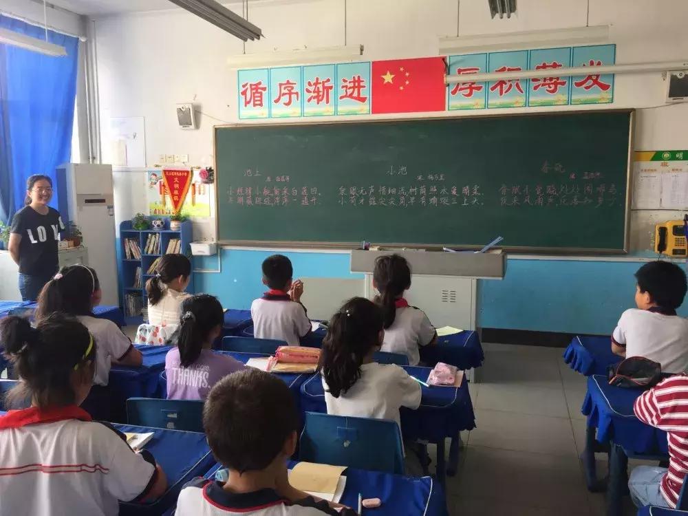小学未成年思想道德建设活动方案,未成年人思想道德建设幼儿园教案