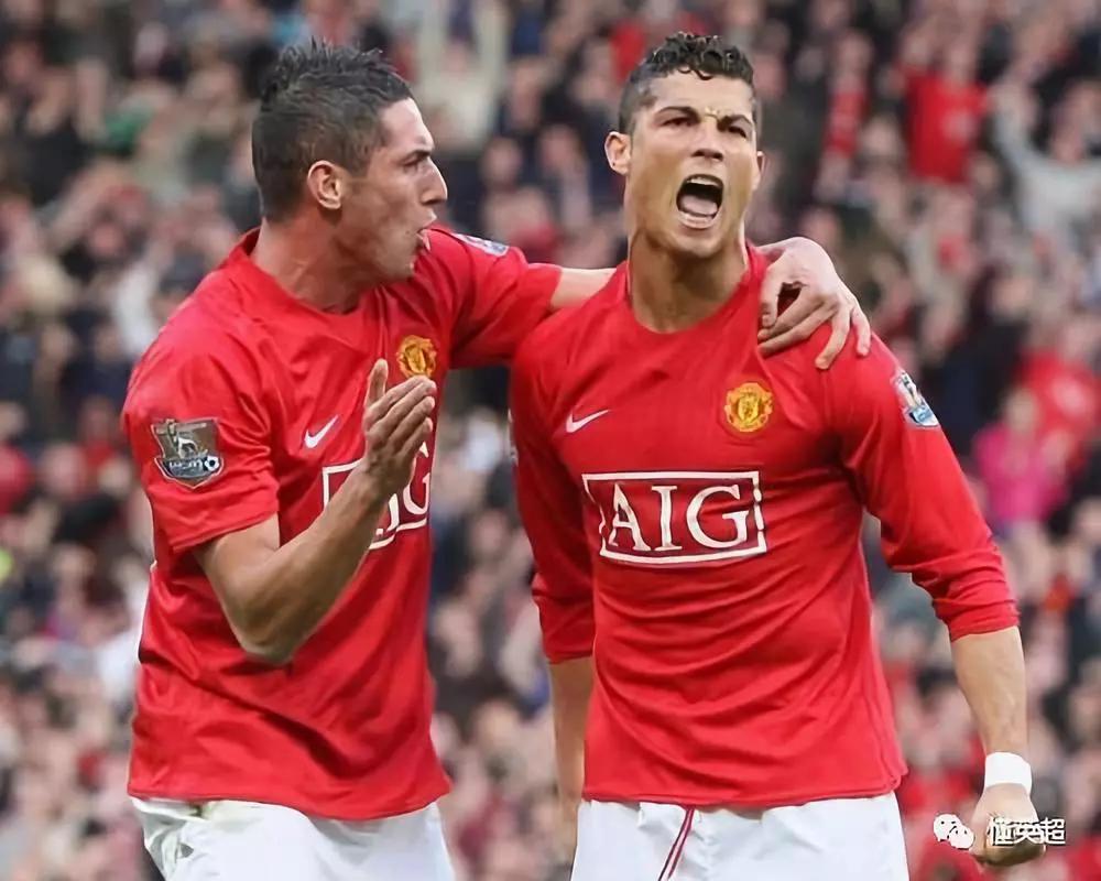 利物浦世俱杯夺冠球衣,利物浦世俱杯冠军徽章