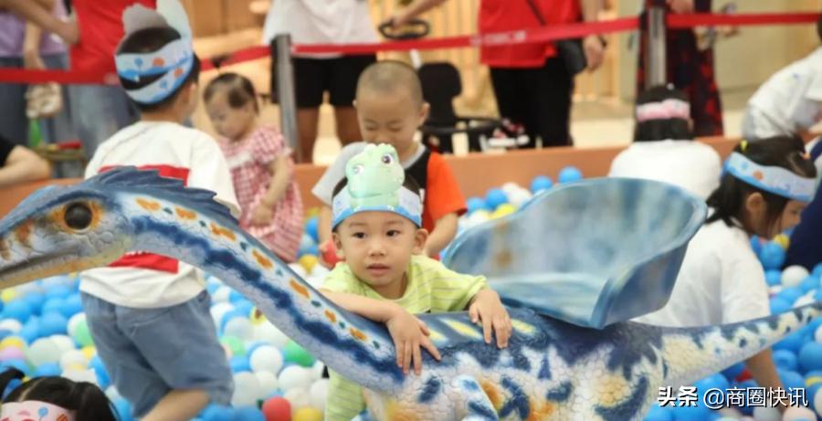 五一畅玩恐龙岛，到沙坪坝万达广场奇妙潮玩节，趣味游戏免费玩